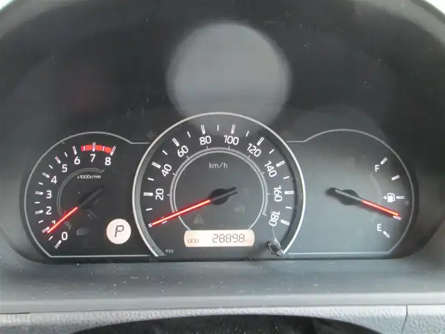 トヨタ ノア X 千葉県 2021(令3)年 2.9万km シルバーM ワンオーナー/純正オーディオ【CD/AUX/USB】/フロント、リアコーナーセンサー/社外前後ドライブレコーダー/片側パワースライドドア/トヨタセーフティセンス/クルーズコントロール/純正ビルトインETC/LEDヘッドライト/リモコンキー/ISOFIX/Rミラー/R4、5、6年記録簿有
