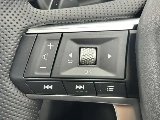 三菱 アウトランダー ＰＨＥＶ P 愛知県 2022(令4)年 3.2万km アメジストブラック/シルキーホワイト 純正ナビ/BOSEスピーカー/全方位カメラ/デジタルインナーミラー/AC1500w/シートマッサージ/メモリシート/ステアリングヒート/パワーシート/ステアリングヒート/オートホールド/ドラレコ/純正フロアマット/シートヒーター