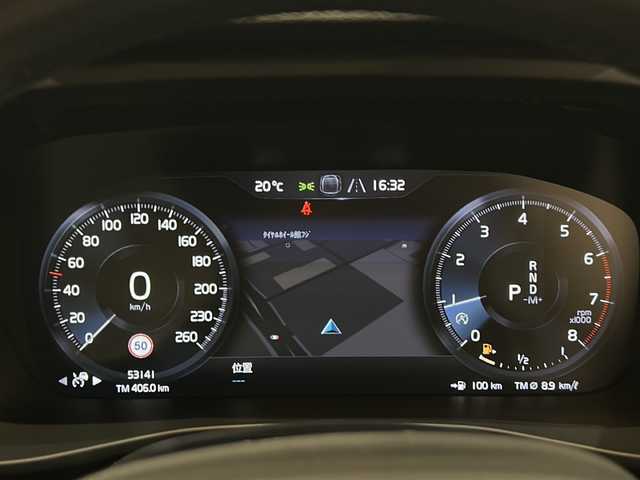 ボルボ ＸＣ４０ T4 AWD インスクリプション 新潟県 2019(平31)年 5.4万km オニキスブラックP harman/kardonサウンド/オキサイドレッドシート（Inscription　専用）/純正HDDナビ/・フルセグ/BT/AppleCarPlay/AndroidAuto/USB/360°リアビューカメラ/前後ドライブレコーダー/インテリセーフ/パークアシストパイロット/ブラインドスポットアシスト/レーンキーピングエイド/クロストラフィックアラート/アダプティブクルーズコントロール/全席シートヒーター/フロントパワーシート/パワーバックドア（ハンズフリーオープニング/クローズ機能）/純正19インチアルミホイール/LEDヘッドライト/パドルシフト/ワイヤレス充電/ETC