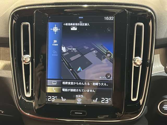ボルボ ＸＣ４０ T4 AWD インスクリプション 新潟県 2019(平31)年 5.4万km オニキスブラックP harman/kardonサウンド/オキサイドレッドシート（Inscription　専用）/純正HDDナビ/・フルセグ/BT/AppleCarPlay/AndroidAuto/USB/360°リアビューカメラ/前後ドライブレコーダー/インテリセーフ/パークアシストパイロット/ブラインドスポットアシスト/レーンキーピングエイド/クロストラフィックアラート/アダプティブクルーズコントロール/全席シートヒーター/フロントパワーシート/パワーバックドア（ハンズフリーオープニング/クローズ機能）/純正19インチアルミホイール/LEDヘッドライト/パドルシフト/ワイヤレス充電/ETC