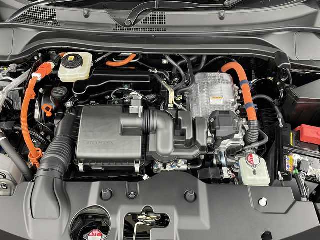 ホンダ ヴェゼル ハイブリッド e:HEV Z 新潟県 2025(令7)年 0.1万km未満 クリスタルブラックパール ４WD/ホンダセンシング/登録未使用車/ホンダコネクトディスプレイ/　　フルセグ/applecarplay/androidauto/AM/FM//　　BT/USB/バックモニター/ハンズフリーアクセスパワーバックドア/アダプティブクルーズコントロール/LEDシーケンシャルターンランプ/アダプティブドライビングビーム/ハーフレザーシート/前席シートヒーター/18インチ純正アルミホイール付/電動パーキングブレーキ/オートブレーキホールド/typeCポート/置くだけ充電/ミラーヒーター/ステアリングスイッチ/ステアリングヒーター/ブラインドスポットモニター/スペアキー/スマートキー/ETC2.0