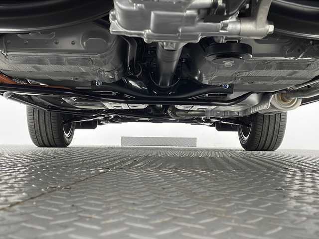 ホンダ ヴェゼル ハイブリッド e:HEV Z 新潟県 2025(令7)年 0.1万km未満 クリスタルブラックパール ４WD/ホンダセンシング/登録未使用車/ホンダコネクトディスプレイ/　　フルセグ/applecarplay/androidauto/AM/FM//　　BT/USB/バックモニター/ハンズフリーアクセスパワーバックドア/アダプティブクルーズコントロール/LEDシーケンシャルターンランプ/アダプティブドライビングビーム/ハーフレザーシート/前席シートヒーター/18インチ純正アルミホイール付/電動パーキングブレーキ/オートブレーキホールド/typeCポート/置くだけ充電/ミラーヒーター/ステアリングスイッチ/ステアリングヒーター/ブラインドスポットモニター/スペアキー/スマートキー/ETC2.0