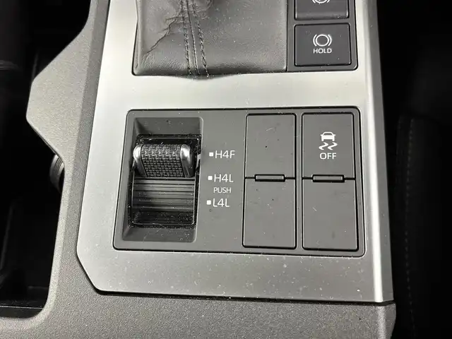 トヨタ ランドクルーザー ２５０ VX 埼玉県 2025(令7)年 0.7万km ブラック ワンオーナー/純正12インチナビ/パイオニアプレミアムサウンド/サンルーフ/パワーバックドア/純正ドライブレコーダー/パワーシート/オートマチックハイビーム/オートライト/パワーウィンドウ/パワーステアリング/ETC2.0