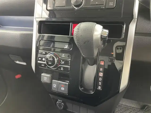 トヨタ ルーミー カスタムG 福井県 2022(令4)年 1.7万km パールホワイトⅢ 純正オーディオ/スマートキー/両側パワースライドドア/純正フロアマット/純正アルミホイール/前後コーナーセンサー/LEDヘッドライト/フロントフォグランプ/トヨタセーフティセンス