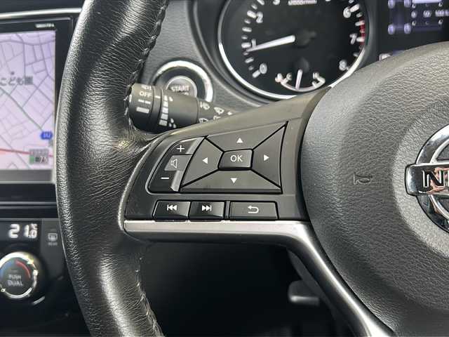日産 エクストレイル 20X 静岡県 2017(平29)年 3万km ブリリアントホワイトパール 純正SDナビ/・CD/・DVD/・Bluetooth/・フルセグTV/・AM/・FM/主要装備/・プロパイロット/・追従クルコン/・衝突軽減/・コーナーセンサー/・オートホールド/・パワーバックドア/・バックモニター/・ETC/・ドラレコ/・ダウンヒルアシスト/・オートライト/・フォグランプ