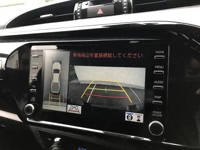 トヨタ ハイラックス Z GRスポーツ 富山県 2022(令4)年 6.1万km アティチュードブラックマイカ 4WD/純正ナビ/Bluetooth/全周囲カメラ/プリクラッシュセーフティ/コーナーセンサー/レーンキープアシスト/レーダークルーズコントロール/パワーシート/革巻きステアリング/ハーフレザーシート/プッシュスタート/スマートキー/スペアキー/LEDヘッドライト/オートライト/ETC/パドルシフト