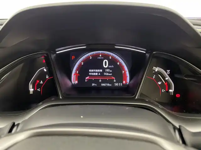 ホンダ シビック ハッチバック ホンダセンシング 三重県 2018(平30)年 4.7万km クリスタルブラックパール 禁煙車/純正7インチナビ/・フルセグ・・CD・DVD・Bluetooth・USB/バックカメラ/レーダークルーズコントロール/前席シートヒーター/パドルシフト/LEDヘッドライト（オート）/前方ドライブレコーダー/ETC/ブレーキホールド/ステアリングリモコン/純正18インチAW/フォグライト