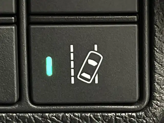 ホンダ シビック ハッチバック ホンダセンシング 三重県 2018(平30)年 4.7万km クリスタルブラックパール 禁煙車/純正7インチナビ/・フルセグ・・CD・DVD・Bluetooth・USB/バックカメラ/レーダークルーズコントロール/前席シートヒーター/パドルシフト/LEDヘッドライト（オート）/前方ドライブレコーダー/ETC/ブレーキホールド/ステアリングリモコン/純正18インチAW/フォグライト