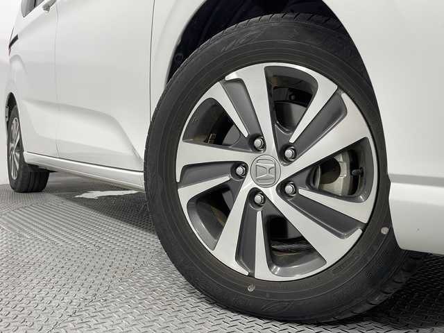 ホンダ フリード ハイブリット G 広島県 2023(令5)年 1.9万km プラチナホワイトパール 禁煙/１０型ナビ/両側パワースライドドア　/バックカメラ　/シートヒーター（D/N）/ハーフレザー/レーダークルーズコントロール/コーナーセンサー/ＥＴＣ/衝突軽減/レーンキープアシスト/オートライト/ＬＥＤヘッドライト