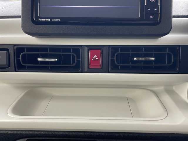 ダイハツ ムーヴ キャンバス ストライプス G 秋田県 2022(令4)年 1.7万km シャイニングホワイトパール/ファインミントメタリック 4WD/スマートアシスト/社外SDナビ/　　CD/DVD/Bluetooth/フルセグ/バックカメラ/両側パワースライドドア/LEDオートライト/LEDフォグランプ/オートマチックハイビーム/前席シートヒーター/コーナーセンサー/純正フロアマット/スマートキー