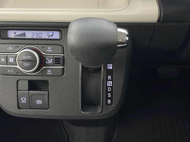 ダイハツ ムーヴ キャンバス ストライプス G 秋田県 2022(令4)年 1.7万km シャイニングホワイトパール/ファインミントメタリック 4WD/スマートアシスト/社外SDナビ/　　CD/DVD/Bluetooth/フルセグ/バックカメラ/両側パワースライドドア/LEDオートライト/LEDフォグランプ/オートマチックハイビーム/前席シートヒーター/コーナーセンサー/純正フロアマット/スマートキー