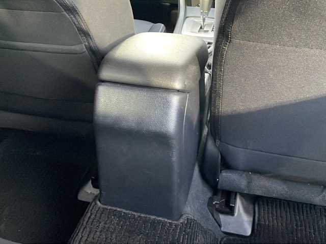 スバル インプレッサ スポーツ 2．0i アイサイト 茨城県 2015(平27)年 3.8万km クリスタルホワイトP (株)IDOMが運営する【じしゃロン水戸店】の自社ローン専用車両になりますこちらは現金またはオートローンご利用時の価格です。自社ローンご希望の方は別途その旨お申付け下さい/ワンオーナー/純正メモリナビ（フルセグ/BT/CD/DVD/FM/AM）/バックカメラ　ETC/アイサイト　Ver3/・クルーズコントロール/・車線逸脱抑制機能/・プリクラッシュブレーキ/パドルシフト/スマートキー×２/純正１６インチアルミ