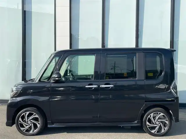 ダイハツ タント カスタムRSトップED VS SAⅢ 大阪府 2019(平31)年 4.4万km ブラックマイカメタリック 社外ナビ　/   フルセグTV/CD/DVD/Bluetooth/USB　/全方位モニター　/衝突軽減ブレーキ/リアコーナーセンサー　/シートヒーター（運転席のみ）　/両側パワースライドドア　/アイドリングストップ/オートマチックハイビーム/純正15インチアルミホイール　/純正フロアマット　/プッシュスタート　/スマートキー　/ハーフレザーシート　/ＬＥＤライト