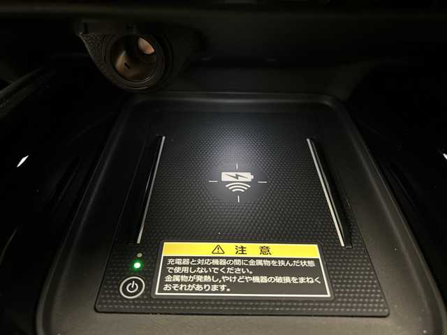 ホンダ ヴェゼル ハイブリッド e:HEV Z 愛媛県 2025(令7)年 0.4万km クリスタルブラックパール 純正9インチナビ/Bluetooth/フルセグ/USB/バックカメラ/衝突被害軽減ブレーキ/レーンキープアシスト/レーダークルーズコントロール/前後コーナーセンサー/シートヒーター/ダウンヒルアシストコントロール/ETC/ブラインドスポットモニター/LEDヘッドライト/オートマチックハイビーム/オートライト/スペアキー/保証書/取扱説明書