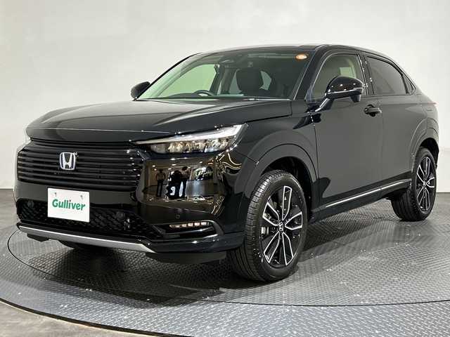 ホンダ ヴェゼル ハイブリッド e:HEV Z 愛媛県 2025(令7)年 0.4万km クリスタルブラックパール 純正9インチナビ/Bluetooth/フルセグ/USB/バックカメラ/衝突被害軽減ブレーキ/レーンキープアシスト/レーダークルーズコントロール/前後コーナーセンサー/シートヒーター/ダウンヒルアシストコントロール/ETC/ブラインドスポットモニター/LEDヘッドライト/オートマチックハイビーム/オートライト/スペアキー/保証書/取扱説明書