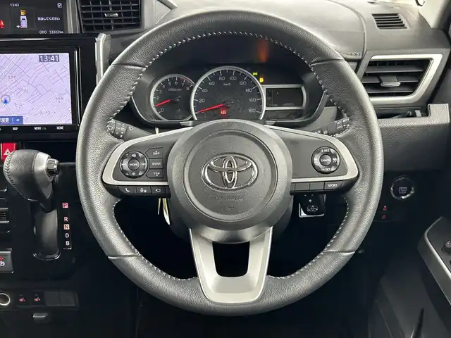 トヨタ ルーミー カスタムG－T 愛知県 2021(令3)年 5.4万km クールバイオレットクリスタルシャイン 禁煙車/純正9インチディーラーオプションナビ/（CD/DVD/Bluetooth/フルセグTV/AM/FM)/全方位カメラ/スマートアシスト/・衝突軽減ブレーキ/・レーンディパーチャーアラート/・オートマチックハイビーム/・先行車発進お知らせ機能/レーダークルーズコントロール/クリアランスソナー/ドライブレコーダー/ETC/前席シートヒーター/電動パーキング/オートホールド/両側パワースライドドア/スマートキー/純正アルミホイール/純正フロアマット/電動格納ミラー