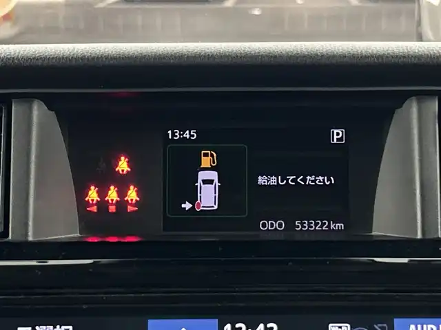 トヨタ ルーミー カスタムG－T 愛知県 2021(令3)年 5.4万km クールバイオレットクリスタルシャイン 禁煙車/純正9インチディーラーオプションナビ/（CD/DVD/Bluetooth/フルセグTV/AM/FM)/全方位カメラ/スマートアシスト/・衝突軽減ブレーキ/・レーンディパーチャーアラート/・オートマチックハイビーム/・先行車発進お知らせ機能/レーダークルーズコントロール/クリアランスソナー/ドライブレコーダー/ETC/前席シートヒーター/電動パーキング/オートホールド/両側パワースライドドア/スマートキー/純正アルミホイール/純正フロアマット/電動格納ミラー