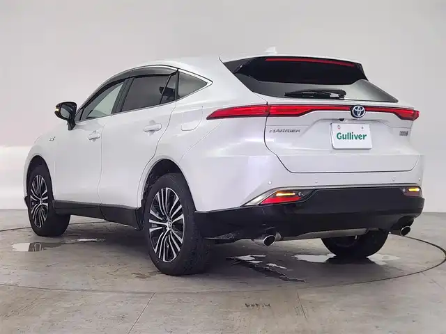 トヨタ ハリアー ＰＨＥＶ Z 愛知県 2023(令5)年 1.5万km プラチナホワイトパールマイカ 12.3型JBLナビ/(フルセグ、Bluetooth、AppleCarplay)/全方位カメラ/BSM/HUD/置くだけ充電/デジタルインナーミラー/4WD/ETC2.0/ドラレコ前後/パワーシート（D+N)/シートヒーター、エアシート（D+N）/ハンドルヒーター/電子パーキング/衝突軽減ブレーキ/レーンキープアシスト/オートハイビーム/オートホールド/LEDヘッドライト/フォグライト/純正19インチAW/純正フロアマット/コーナーセンサー前後/オートライト/スマートキー