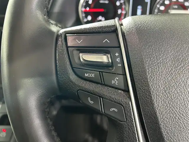 トヨタ アルファード S Cパッケージ 佐賀県 2020(令2)年 4.8万km ホワイトパールクリスタルシャイン 純正９型ディスプレイオーディオ/（フルセグTV/Bluetooth/MiraCast/AM/FM）/ナビげーションシステム/ツインムーンルーフ/デジタルインナーミラー/衝突軽減システム/レーンアシスト/コーナーセンサー/ブラインドスポットモニター/アクティブクルーズコントロール/両側パワースライドドア/前後ドライブレコーダー/MT付きAT/純正18インチアルミホイール/LEDヘッドライト/オートライト/オートハイビーム/レザーシート/１・２列目パワーシート/前席シートヒーター/シートクーラー/運転席シートメモリ/ベンチレーションシート/２列目オットマン/２列目ウォークスルー/スマートキー/スペアキー×１/ハンドルヒーター/ドアバイザー/サンシェード/アンダーミラー/フロアマット/電動パーキングホールド/オートホールド/標識検知システム/盗難防止装置/横滑り防止装置