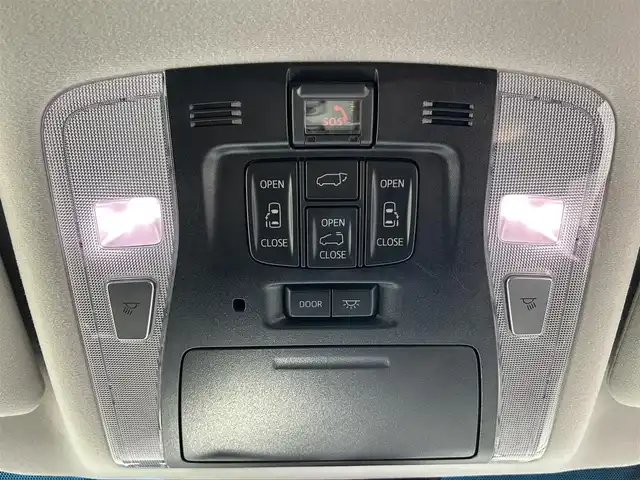 トヨタ アルファード S Cパッケージ 佐賀県 2020(令2)年 4.8万km ホワイトパールクリスタルシャイン 純正９型ディスプレイオーディオ/（フルセグTV/Bluetooth/MiraCast/AM/FM）/ナビげーションシステム/ツインムーンルーフ/デジタルインナーミラー/衝突軽減システム/レーンアシスト/コーナーセンサー/ブラインドスポットモニター/アクティブクルーズコントロール/両側パワースライドドア/前後ドライブレコーダー/MT付きAT/純正18インチアルミホイール/LEDヘッドライト/オートライト/オートハイビーム/レザーシート/１・２列目パワーシート/前席シートヒーター/シートクーラー/運転席シートメモリ/ベンチレーションシート/２列目オットマン/２列目ウォークスルー/スマートキー/スペアキー×１/ハンドルヒーター/ドアバイザー/サンシェード/アンダーミラー/フロアマット/電動パーキングホールド/オートホールド/標識検知システム/盗難防止装置/横滑り防止装置