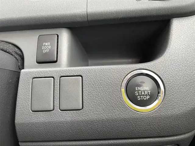 トヨタ ノア X スマートエディション 石川県 2009(平21)年 4.8万km シルバー 純正メモリーナビ/純正CD/ワンセグTV/バックカメラ/HIDヘッドライト/ETC/両側パワースライドドア/スマートキー/プッシュスタート/電動ミラー/オートエアコン