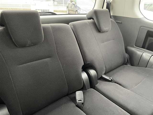 トヨタ ノア X スマートエディション 石川県 2009(平21)年 4.8万km シルバー 純正メモリーナビ/純正CD/ワンセグTV/バックカメラ/HIDヘッドライト/ETC/両側パワースライドドア/スマートキー/プッシュスタート/電動ミラー/オートエアコン