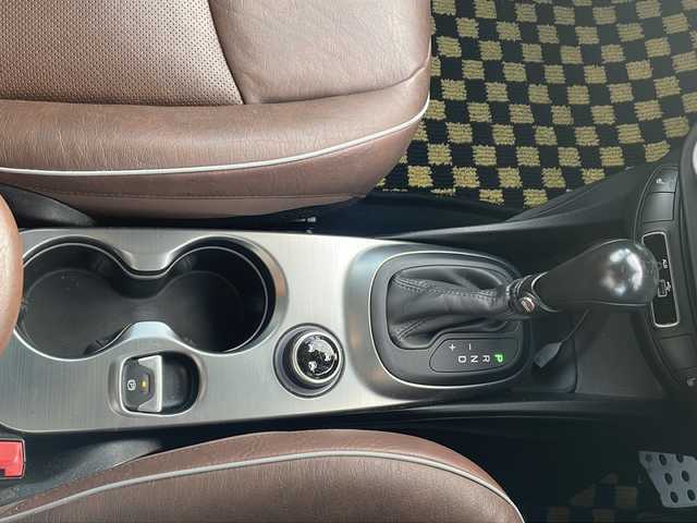 フィアット ５００Ｘ イエロークロス 鹿児島県 2016(平28)年 4万km 黄 前後純正ドライブレコーダー/純正ナビ/バックカメラ/TVフルセグ/CD再生可能/後方コーナーセンサー/レーンキープアシスト/オートライト/LEDヘッドライト/本革シート/純正フロアマット/前席パワーシート/カーテンエアバック/盗難防止装置/スマートキー