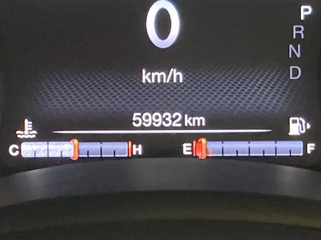 クライスラー・ジープ ジープ レネゲード 80thアニバーサリーED 熊本県 2021(令3)年 6万km 白 純正ナビ/バックカメラ/レザーシート/ブラインドスポットモニター/ETC2.0/純正17インチアルミホイール/アダプティブクルーズコントロール/フルセグTV/LEDヘッドライト/ドライブレコーダー/シートヒーター/スマートキー/プッシュスタート/電動格納ミラー