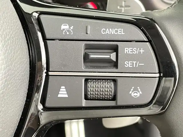 ホンダ ＺＲ－Ｖ ハイブリッド e:HEV Z 千葉県 2022(令4)年 0.4万km ワイン 禁煙車/Honda SENSING/・衝突軽減ブレーキ/・先行車発進お知らせ機能/・歩行者事故低減ステアリング/・路外逸脱抑制機能/・標識認識機能/・アダプティブクルーズコントロール/・車線維持支援システム/・渋滞運転支援機能/・ブラインドスポットインフォメーション/・誤発進抑制機能/・後方誤発進抑制機能/・近距離衝突軽減ブレーキ/・パーキングセンサーシステム/純正9インチホンダコネクトナビ/・フルセグTV/・Bluetooth接続/BOSEプレミアムサウンドシステム/アラウンドビューモニター/レーダークルーズコントロール/LEDオートライト/オートハイビーム/レザーシート/シートヒーター/パワーシート/純正18インチアルミホイール/純正フロアマット/パドルシフト/オートエアコン/USBポート/プッシュスタート/スマートキー