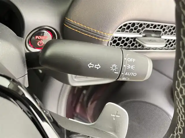 ホンダ ＺＲ－Ｖ ハイブリッド e:HEV Z 千葉県 2022(令4)年 0.4万km ワイン 禁煙車/Honda SENSING/・衝突軽減ブレーキ/・先行車発進お知らせ機能/・歩行者事故低減ステアリング/・路外逸脱抑制機能/・標識認識機能/・アダプティブクルーズコントロール/・車線維持支援システム/・渋滞運転支援機能/・ブラインドスポットインフォメーション/・誤発進抑制機能/・後方誤発進抑制機能/・近距離衝突軽減ブレーキ/・パーキングセンサーシステム/純正9インチホンダコネクトナビ/・フルセグTV/・Bluetooth接続/BOSEプレミアムサウンドシステム/アラウンドビューモニター/レーダークルーズコントロール/LEDオートライト/オートハイビーム/レザーシート/シートヒーター/パワーシート/純正18インチアルミホイール/純正フロアマット/パドルシフト/オートエアコン/USBポート/プッシュスタート/スマートキー