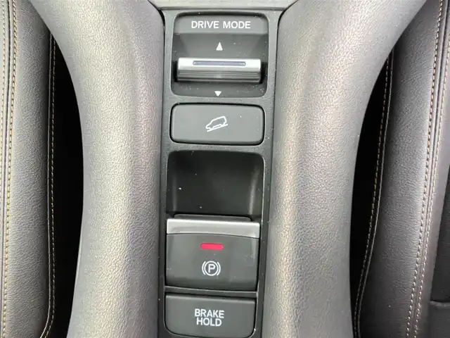 ホンダ ＺＲ－Ｖ ハイブリッド e:HEV Z 千葉県 2022(令4)年 0.4万km ワイン 禁煙車/Honda SENSING/・衝突軽減ブレーキ/・先行車発進お知らせ機能/・歩行者事故低減ステアリング/・路外逸脱抑制機能/・標識認識機能/・アダプティブクルーズコントロール/・車線維持支援システム/・渋滞運転支援機能/・ブラインドスポットインフォメーション/・誤発進抑制機能/・後方誤発進抑制機能/・近距離衝突軽減ブレーキ/・パーキングセンサーシステム/純正9インチホンダコネクトナビ/・フルセグTV/・Bluetooth接続/BOSEプレミアムサウンドシステム/アラウンドビューモニター/レーダークルーズコントロール/LEDオートライト/オートハイビーム/レザーシート/シートヒーター/パワーシート/純正18インチアルミホイール/純正フロアマット/パドルシフト/オートエアコン/USBポート/プッシュスタート/スマートキー