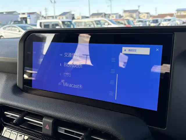 トヨタ ランドクルーザー ２５０ VX 大分県 2025(令7)年 0.5万km プラチナホワイトパールマイカ ・ナビ(HDMI/USB/Miracast/BT)/・フルセグテレビ/・全方位カメラ/・サンルーフ/・プリクラッシュセーフティ/・レーンキープアシスト/・ブラインドスポットモニター/・レーダークルーズコントロール/・ETC 2.0/・コーナーセンサー/・パワーシート/・シートヒーター/・シートクーラー/・ステアリングリモコン/・ステアリングヒーター/・デジタルインナーミラー/・MTモード付きAT/・ブレーキホールド/・電動リアゲート/・純正アルミホイール