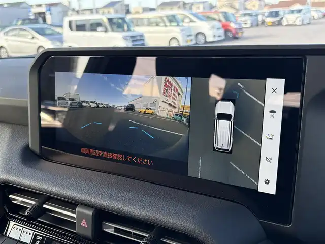 トヨタ ランドクルーザー ２５０ VX 大分県 2025(令7)年 0.5万km プラチナホワイトパールマイカ ・ナビ(HDMI/USB/Miracast/BT)/・フルセグテレビ/・全方位カメラ/・サンルーフ/・プリクラッシュセーフティ/・レーンキープアシスト/・ブラインドスポットモニター/・レーダークルーズコントロール/・ETC 2.0/・コーナーセンサー/・パワーシート/・シートヒーター/・シートクーラー/・ステアリングリモコン/・ステアリングヒーター/・デジタルインナーミラー/・MTモード付きAT/・ブレーキホールド/・電動リアゲート/・純正アルミホイール