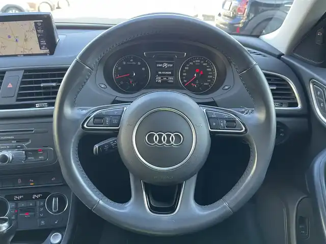 アウディ Ｑ３ 2．0 TFSI クワトロ 180PS 山梨県 2019(平31)年 4.2万km グレイシアホワイトメタリック 黒革シート/シートヒーター/純正ＭＭＩナビ/Ｂカメラ/フルセグ/ＣＤ/ＤＶＤ/前後コーナーセンサー　/ＬＥＤヘッド　/オートハイビーム　/クルーズコントロール　/サイドアシスト　/パワーバックドア　/純正ＯＰドラレコ　/純正１７インチＡＷ