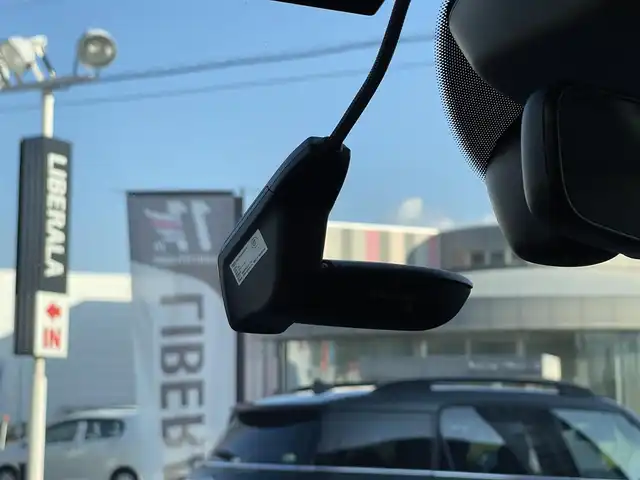 アウディ Ｑ３ 2．0 TFSI クワトロ 180PS 山梨県 2019(平31)年 4.2万km グレイシアホワイトメタリック 黒革シート/シートヒーター/純正ＭＭＩナビ/Ｂカメラ/フルセグ/ＣＤ/ＤＶＤ/前後コーナーセンサー　/ＬＥＤヘッド　/オートハイビーム　/クルーズコントロール　/サイドアシスト　/パワーバックドア　/純正ＯＰドラレコ　/純正１７インチＡＷ