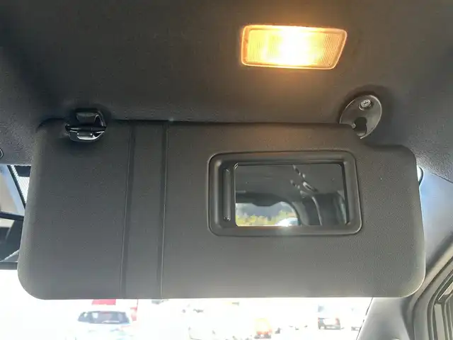 トヨタ エスクァイア Gi プレミアムパッケージ ブラックテーラード 岡山県 2019(平31)年 8.6万km スパークリングブラックパールクリスタルシャイン 純正10インチSDナビゲーション/・フルセグTV/CD/DVD/SD/Bluetooth/純正フリップダウンモニター/バックカメラ/ビルトインETC/両側パワースライドドア/後席エアコン/ハーフレザーシート/DN席シートヒーター/キャプテンシート/ISOFIX対応/革巻きステアリング/ステアリングヒーター/ステアリングリモコン/純正15インチアルミホイール/純正LEDヘッドライト/・オートマチックハイビーム/純正LEDフォグランプ/純正フロアマット/純正ドアバイザ―/新車保証書/トヨタセーフティセンス/・クルーズコントロール/・プリクラッシュセーフティ/・クリアランスソナー/・先行車発進お知らせ機能/・レーンディパーチャーアラート