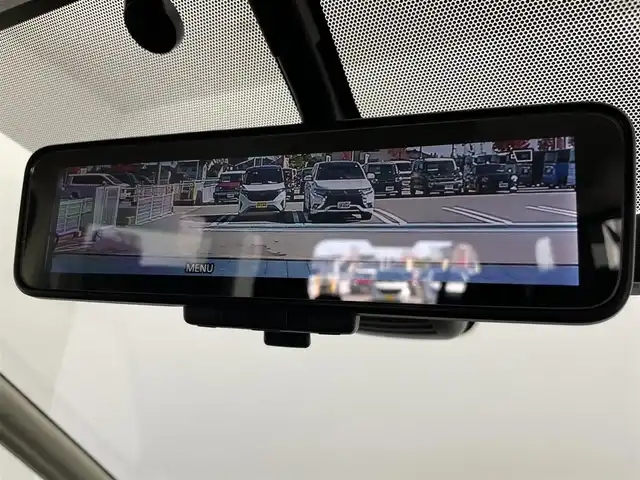 日産 セレナ e－パワー ハイウェイスター V 富山県 2019(令1)年 4.4万km ブリリアントホワイトパール 純正9型ナビ【MM518D-L】/(AM/FM/CD/DVD/BD/SD/AUX/USB/BT)/フルセグTV/アラウンドビューモニター/純正フリップダウンモニター/両側パワースライドドア（ハンズフリー付き）/プロパイロット/アダプティブクルーズコントロール/衝突被害軽減ブレーキ/レーンキープアシスト/オートLEDヘッドライト/クリアランスソナー/デジタルインナーミラー/ビルトインETC/ドライブレコーダー/前席シートヒーター/ステアリングヒーター/ドアバイザー/純正フロアマット/スマートキー/プッシュスタート/純正15インチAW