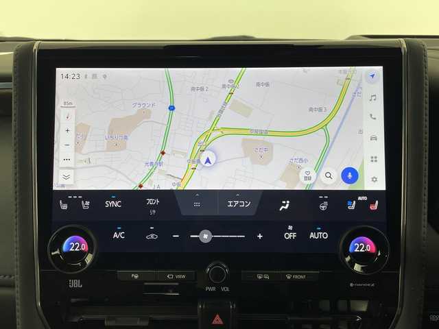 トヨタ ヴェルファイア ハイブリット エグゼクティブ ラウンジ 大阪府 2024(令6)年 3.1万km プラチナホワイトパールマイカ トヨタセーフティーセンス/　・プリクラッシュセーフティ/　・レーントレーシングアシスト/　・レーンディパーチャーアラート/　・レーダークルーズコントロール/　・ロードサインアシスト/　・オートマチックハイビーム/トヨタチームメイト/　・アドバンストパーク/　・パーキングサポートブレーキ/　・アドバンストドライブ/ムーンルーフ/フリップダウンモニター/JBLサウンドシステム/純正メモリナビ/　　BT/フルセグTV/パノラミックビューモニター/バックカメラ/両側パワースライドドア/パワーバックドア/LEDオートライト/フォグランプ/レザーシート/パワーシート/シートヒーター/エアーシート/純正19インチアルミホイール/置くだけ充電/ヘッドアップディスプレイ/ブラインドスポットモニター/リアクロストラフィックオートブレーキ/デジタルインナーミラー/ステアリングヒーター/パドルシフト/スマートキー/ビルトインETC2.0