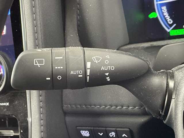 トヨタ ヴェルファイア ハイブリット エグゼクティブ ラウンジ 大阪府 2024(令6)年 3.1万km プラチナホワイトパールマイカ トヨタセーフティーセンス/　・プリクラッシュセーフティ/　・レーントレーシングアシスト/　・レーンディパーチャーアラート/　・レーダークルーズコントロール/　・ロードサインアシスト/　・オートマチックハイビーム/トヨタチームメイト/　・アドバンストパーク/　・パーキングサポートブレーキ/　・アドバンストドライブ/ムーンルーフ/フリップダウンモニター/JBLサウンドシステム/純正メモリナビ/　　BT/フルセグTV/パノラミックビューモニター/バックカメラ/両側パワースライドドア/パワーバックドア/LEDオートライト/フォグランプ/レザーシート/パワーシート/シートヒーター/エアーシート/純正19インチアルミホイール/置くだけ充電/ヘッドアップディスプレイ/ブラインドスポットモニター/リアクロストラフィックオートブレーキ/デジタルインナーミラー/ステアリングヒーター/パドルシフト/スマートキー/ビルトインETC2.0