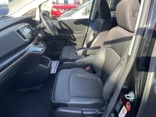 ホンダ オデッセイ アブソルート 埼玉県 2014(平26)年 10.7万km クリスタルブラックパール (株)IDOMが運営する【じしゃロン宇都宮店】の自社ローン専用車両になります、こちらは現金ご利用時の価格です。自社ローンご希望の方は別途その旨お申付け下さい/純正メモリナビ/CD/DVD/BT/フルセグ/スマートキー/両側パワースライド/純正アルミ/ＥＴＣ/バックカメラ