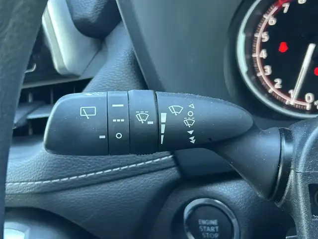 トヨタ ＲＡＶ４ X 福島県 2024(令6)年 0.9万km アティチュードブラックマイカ トヨタセーフティセンス/・プリクラッシュセーフティ/・レーントレーシングアシスト/・レーダークルーズコントロール/・オートマチックハイビーム/・ロードサインアシスト/ドライバー異常時対応システム/純正ディスプレイオーディオ/【USB/Bluetooth/TV/Miracast】/バックカメラ/ビルトインETC2.0/LEDヘッドランプ/・オートライト/スマートキー/・プッシュスタート/純正フロアマット