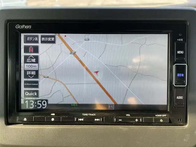 ホンダ Ｎ ＢＯＸ カスタム G L ターボ ホンダセンシング 千葉県 2019(令1)年 1.1万km プラチナホワイトパール ホンダセンシング/・レーダークルーズコントロール/・衝突軽減ブレーキ/・レーンキープアシスト/・オートマチックハイビーム/・先行車発進お知らせ機能/両側パワースライドドア/純正SDナビ【VXM-204VFi】/(CD/DVD/MSV/Bluetooth/フルセグTV)/バックカメラ/ハーフレザーシート/前席シートヒーター/革巻きステアリング/ステアリングリモコン/プッシュスタート/スマートキー×2/オートライト/純正LEDヘッドライト/フォグランプ/純正15インチアルミホイール/前方社外ドライブレコーダー/ビルトインETC/電動格納ミラー/ドアバイザー/サイド＆カーテンエアバッグ/新車時保証書＆取扱説明書