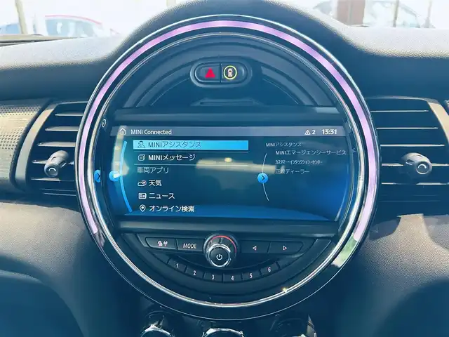 ＭＩＮＩ ミニ クーパー 大阪府 2020(令2)年 1.4万km チリ・レッド ペッパーP/インテリジェントセーフティ/純正ナビ/バックカメラ/USB/Bluetooth/純正15インチAW/LEDヘッドライト/クリアランスソナー/パーキングアシスト/スマートキー/ETC