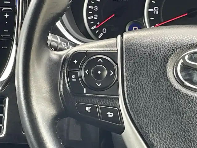 トヨタ ヴォクシー ZS 長野県 2014(平26)年 12.8万km ボルドーマイカメタリック (株)IDOMが運営する【じしゃロン長野店】の自社ローン専用車両になります。こちらは現金またはオートローンご利用時の価格です。自社ローンご希望の方は別途その旨お申付け下さい　/ＡＬＰＩＮＥナビ/ＡＬＰＩＮＥ後席モニター/（Ｂｌｕｅｔｏｏｔｈ接続/フルセグＴＶ/ＣＤ/ＤＶＤ）/両側パワースライドドア/バックカメラ/ビルトインＥＴＣ/プッシュスタート＆スマートキー/オートライト/ＬＥＤライト