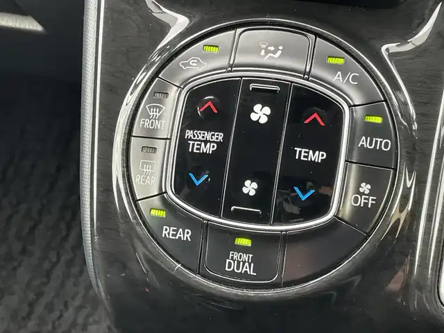 トヨタ ヴォクシー ZS 長野県 2014(平26)年 12.8万km ボルドーマイカメタリック (株)IDOMが運営する【じしゃロン長野店】の自社ローン専用車両になります。こちらは現金またはオートローンご利用時の価格です。自社ローンご希望の方は別途その旨お申付け下さい　/ＡＬＰＩＮＥナビ/ＡＬＰＩＮＥ後席モニター/（Ｂｌｕｅｔｏｏｔｈ接続/フルセグＴＶ/ＣＤ/ＤＶＤ）/両側パワースライドドア/バックカメラ/ビルトインＥＴＣ/プッシュスタート＆スマートキー/オートライト/ＬＥＤライト