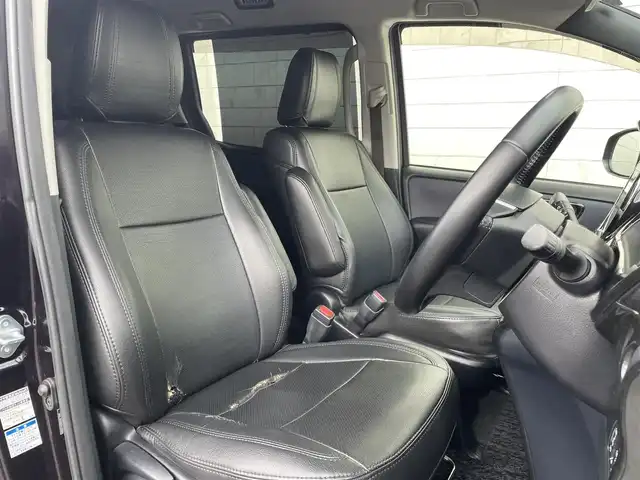 トヨタ ヴォクシー ZS 長野県 2014(平26)年 12.8万km ボルドーマイカメタリック (株)IDOMが運営する【じしゃロン長野店】の自社ローン専用車両になります。こちらは現金またはオートローンご利用時の価格です。自社ローンご希望の方は別途その旨お申付け下さい　/ＡＬＰＩＮＥナビ/ＡＬＰＩＮＥ後席モニター/（Ｂｌｕｅｔｏｏｔｈ接続/フルセグＴＶ/ＣＤ/ＤＶＤ）/両側パワースライドドア/バックカメラ/ビルトインＥＴＣ/プッシュスタート＆スマートキー/オートライト/ＬＥＤライト
