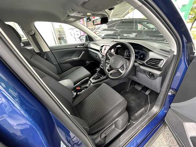 フォルクスワーゲン ＶＷ Ｔ－クロス TSI アクティブ 茨城県 2021(令3)年 4.1万km リーフブルーメタリック ワンオーナー/純正メモリナビ/（AM・FM/Applecarplay/BT）/バックカメラ/ETC2.0/ドライブレコーダー/レーダークルーズコントロール/ブラインドスポットモニター/LEDヘッドライト/純正16inAW/純正フロアマット/スマートキー/アイドリングストップ/ステアリングスイッチ/ルーフレール/保証書/取扱説明書/スペアキー