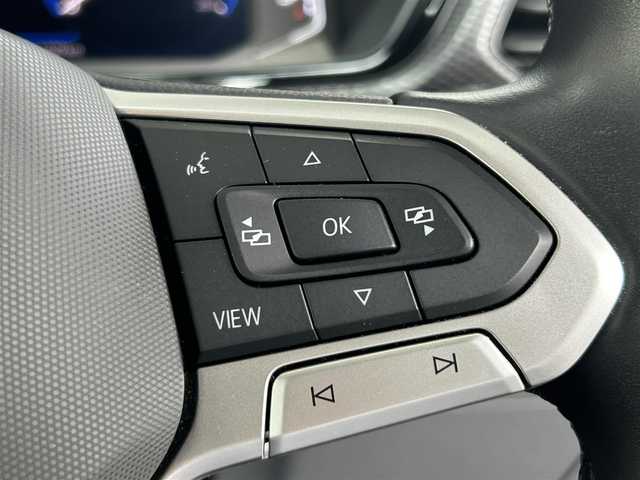 フォルクスワーゲン ＶＷ Ｔ－クロス TSI アクティブ 茨城県 2021(令3)年 4.1万km リーフブルーメタリック ワンオーナー/純正メモリナビ/（AM・FM/Applecarplay/BT）/バックカメラ/ETC2.0/ドライブレコーダー/レーダークルーズコントロール/ブラインドスポットモニター/LEDヘッドライト/純正16inAW/純正フロアマット/スマートキー/アイドリングストップ/ステアリングスイッチ/ルーフレール/保証書/取扱説明書/スペアキー