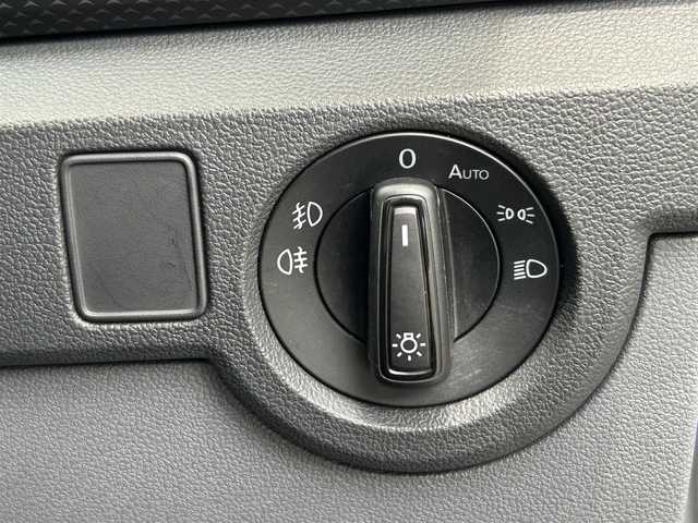 フォルクスワーゲン ＶＷ Ｔ－クロス TSI アクティブ 茨城県 2021(令3)年 4.1万km リーフブルーメタリック ワンオーナー/純正メモリナビ/（AM・FM/Applecarplay/BT）/バックカメラ/ETC2.0/ドライブレコーダー/レーダークルーズコントロール/ブラインドスポットモニター/LEDヘッドライト/純正16inAW/純正フロアマット/スマートキー/アイドリングストップ/ステアリングスイッチ/ルーフレール/保証書/取扱説明書/スペアキー