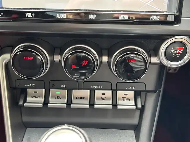 トヨタ ＧＲ８６ RZ 兵庫県 2021(令3)年 3.4万km クリスタルブラックシリカ 純正9インチナビ（NSZT-Y68T）/フルセグTV/Bluetooth/CD/DVD/USB/TVキャンセラー/バックカメラ/ETC/社外レーダー探知機/BSM（ブラインドスポットモニター）/SRH（ステアリング連動ランプ）/NARDIステアリング/ステアリングスイッチ/純正ステアリング積み込み/HKS製マフラー/ダックテールウイング/ハーフレザーシート/前席シートヒーター/LEDヘッドライト/リアフォグランプ/オートライト/純正18インチAW/プッシュスタート/スマートキー/スペアキー/取扱説明書